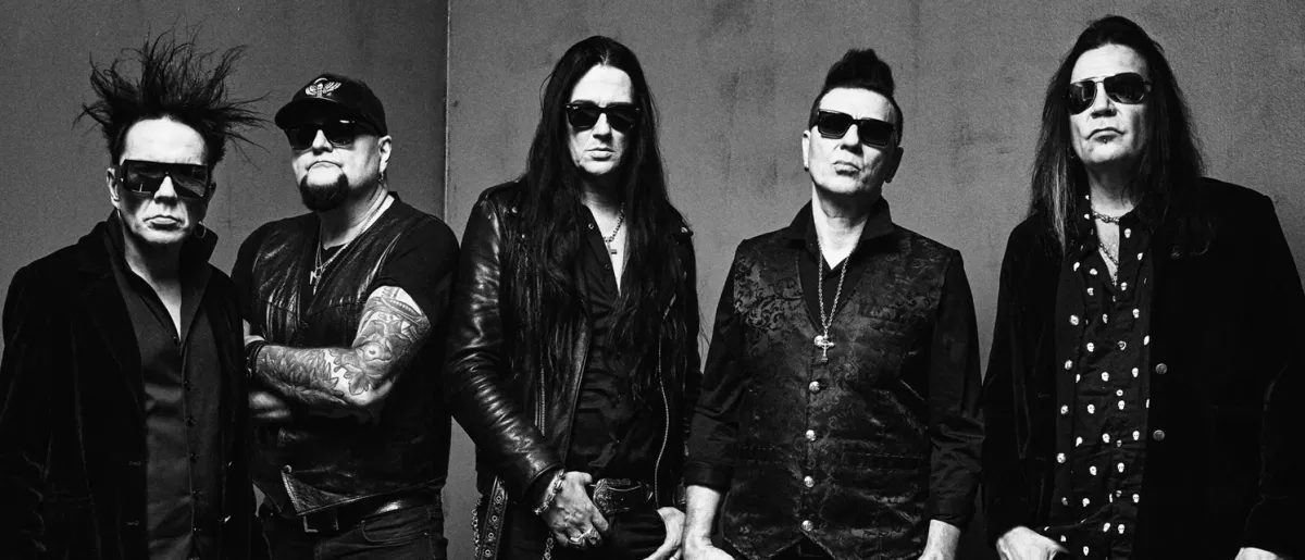 The 69 Eyes, D-A-D in Praha 5
