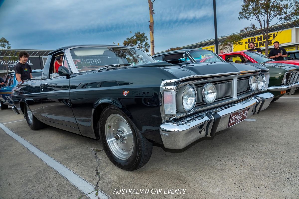 Muscle car cruisers car club Xmas catchup 