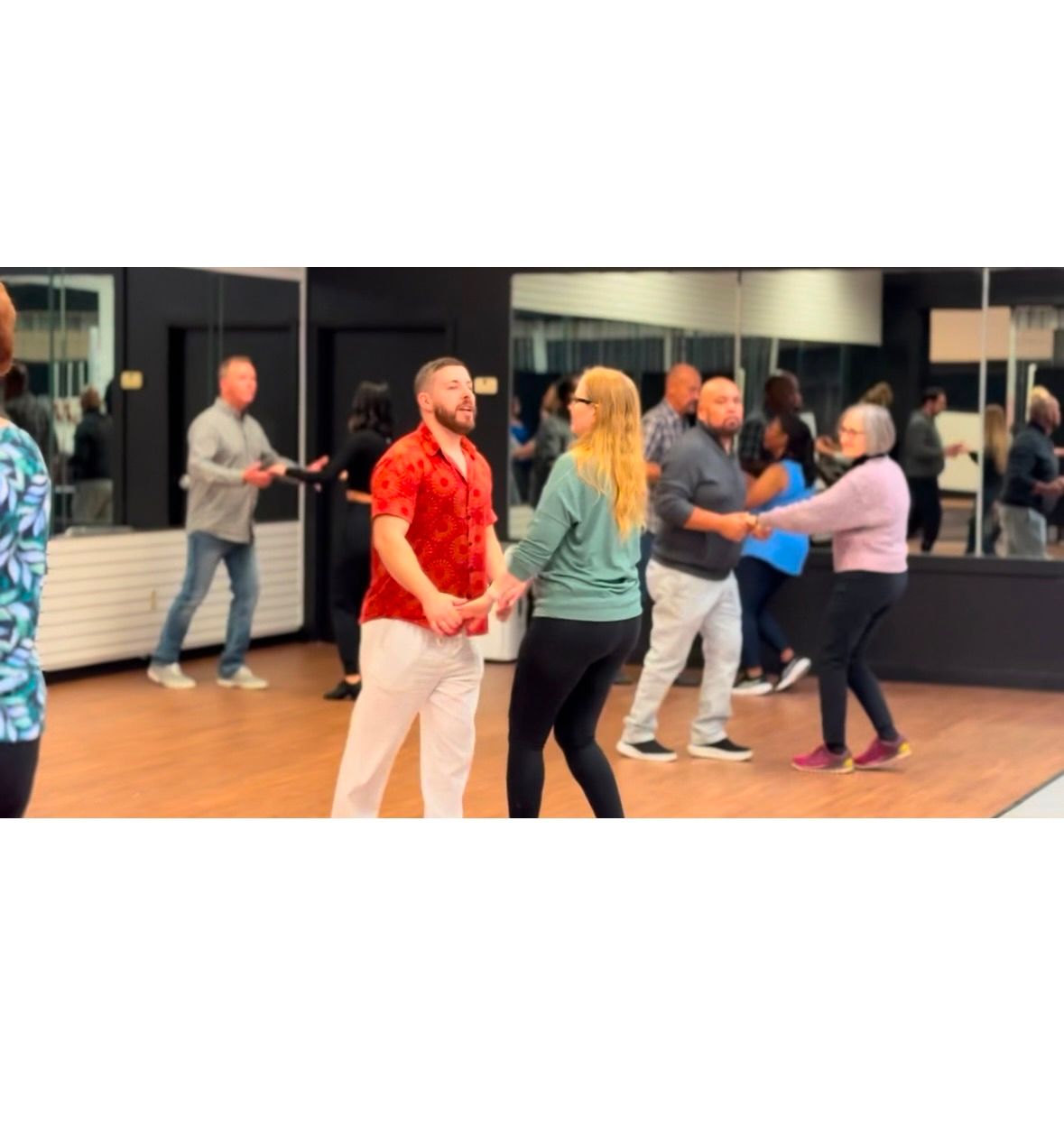 Salsa Dance Lesson at RAQStar Dance Studio!