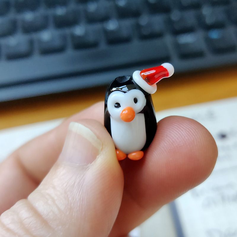  Lampwork Christmas Penguins