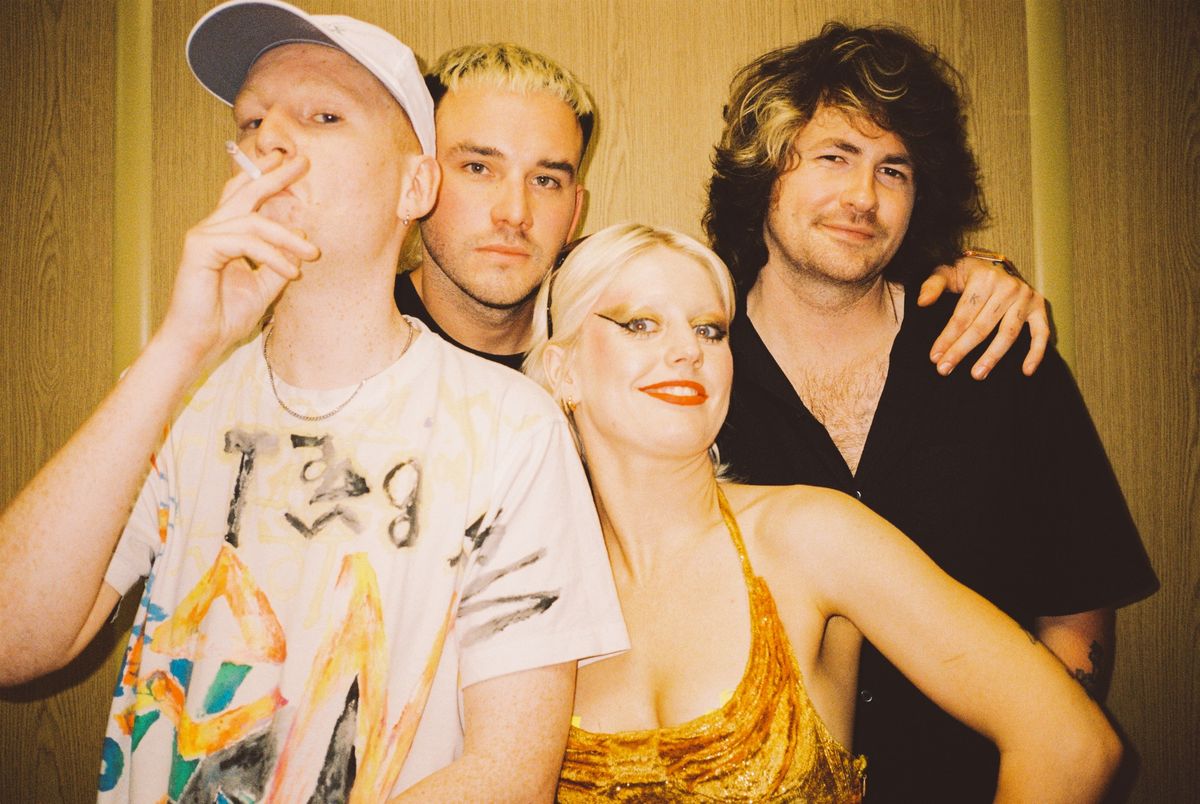 Amyl and the Sniffers w\/ Lambrini Girls