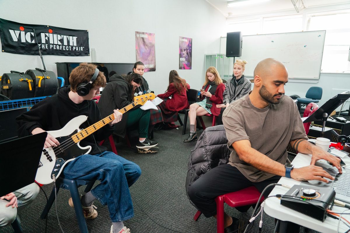 Songmakers 2 Day Song Writing Workshop 