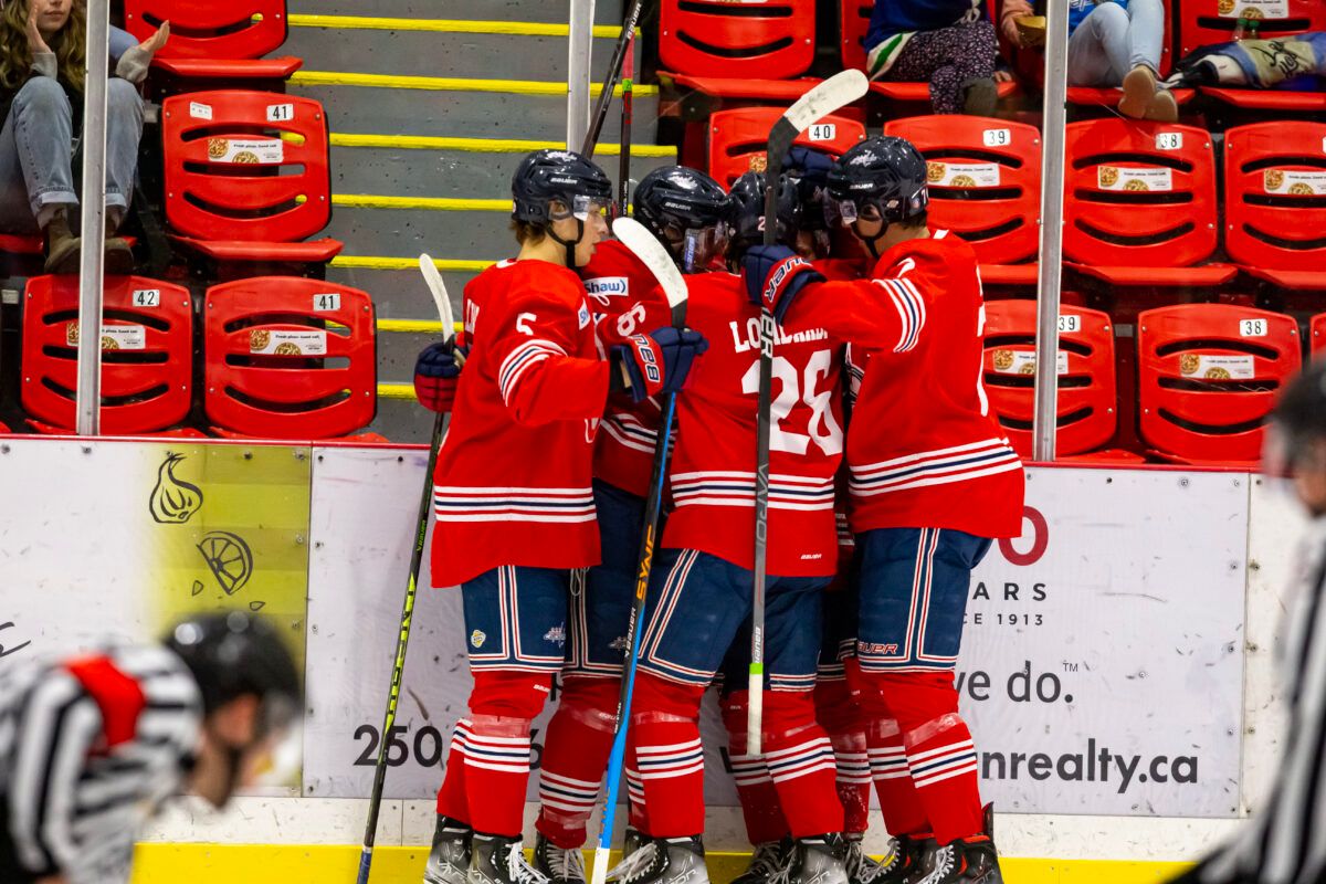 Cowichan Valley Capitals at Victoria Grizzlies