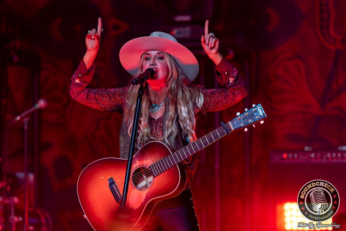 Lainey Wilson: Country's Cool Again Tour 2024