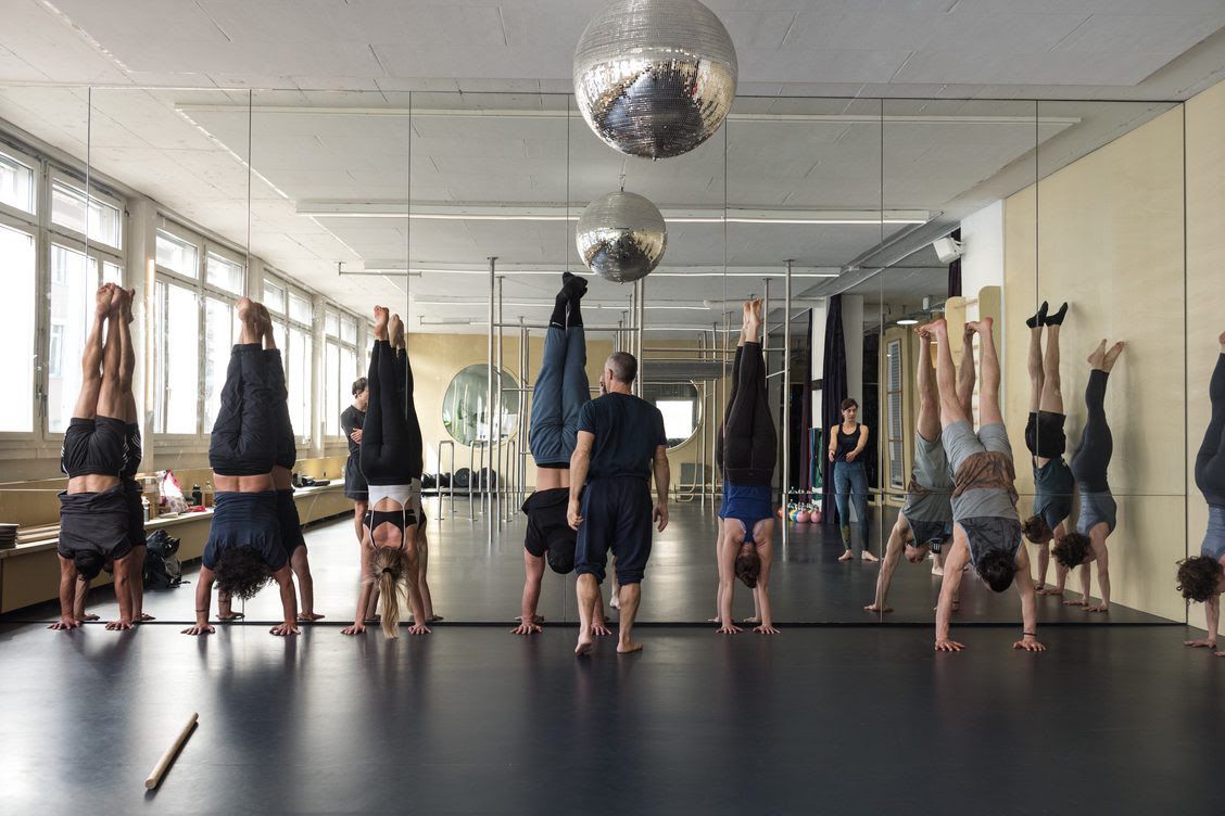 Handstand in Zurich, SWITZERLAND