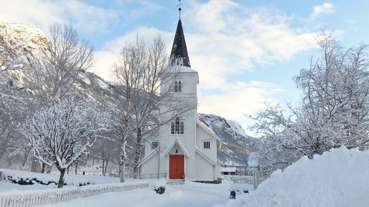 Julaftensgudstjeneste i Hemsedal kyrkje