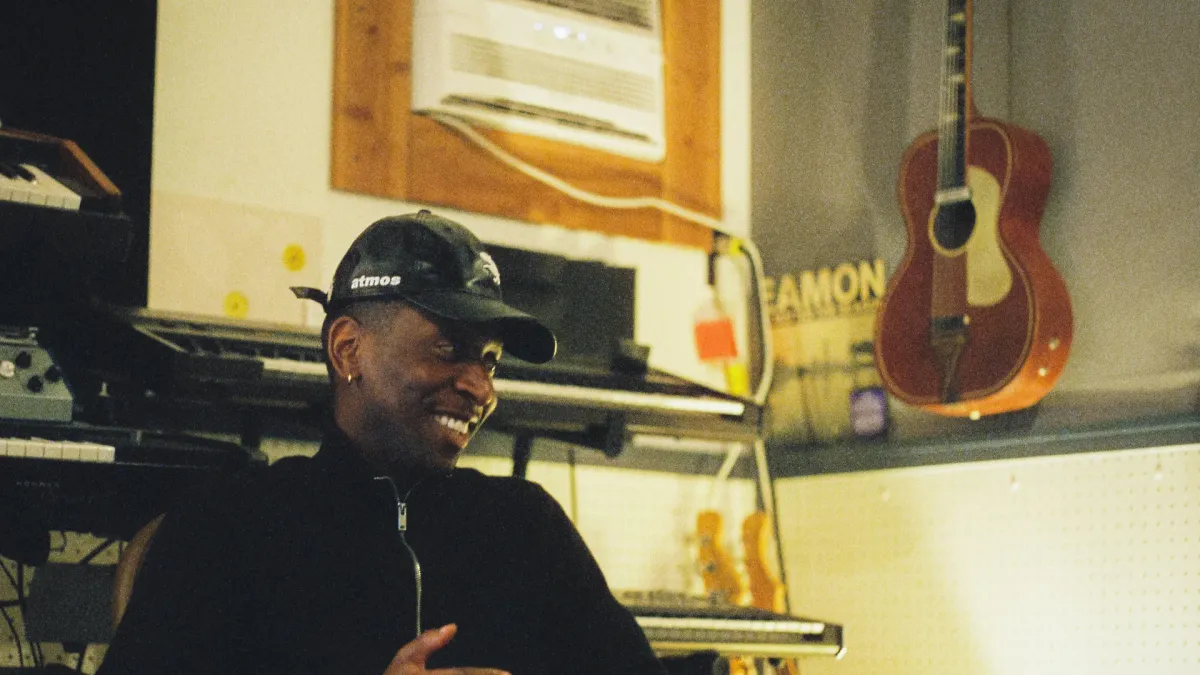 Samm Henshaw in Seattle