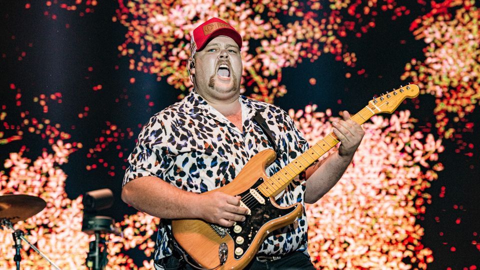 Brad Cox \u2018Acres Tour\u2019 - Adelaide, SA - The Gov