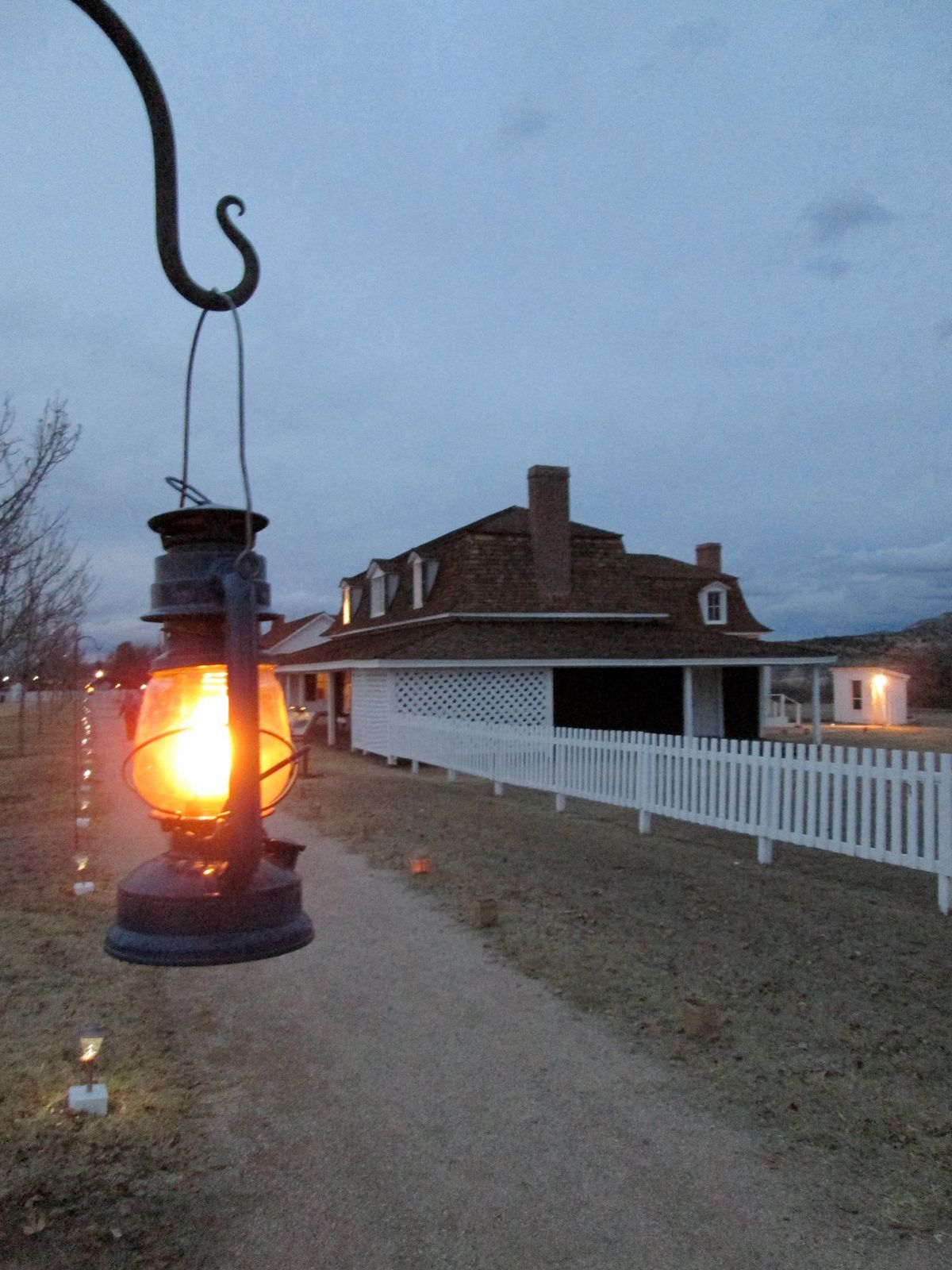 Candlelight Holiday Tours 