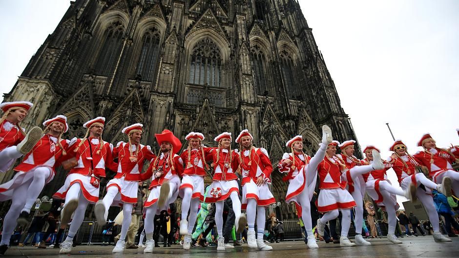 Rosenmontag in der Kunstbar - Direkt am Dom & nachm Zooch - Ab 16:11 Uhr!