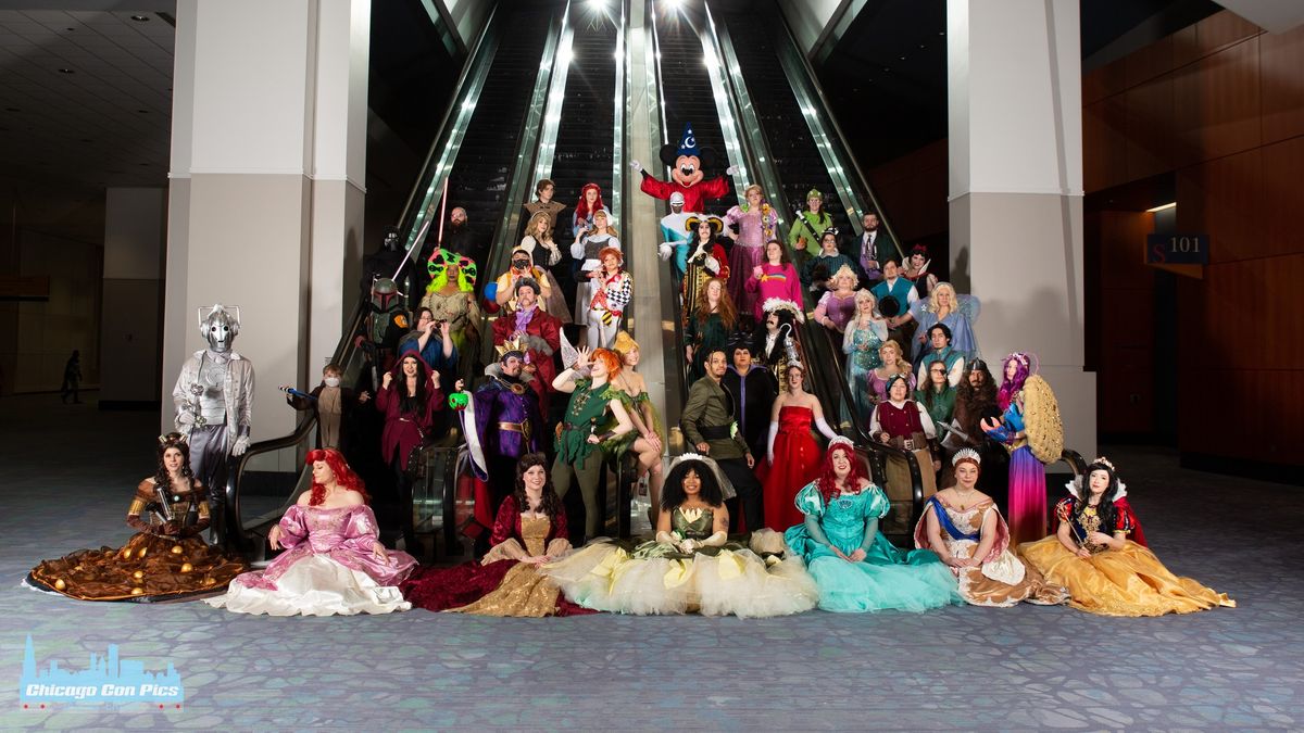 C2E2 2024 BIG Disney Group Photoshoot Star Wars Included at S101 Escalators 3pm - Saturday 