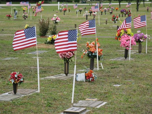 Father McVeigh Council Flag Deployment - Graceland Memorial Park