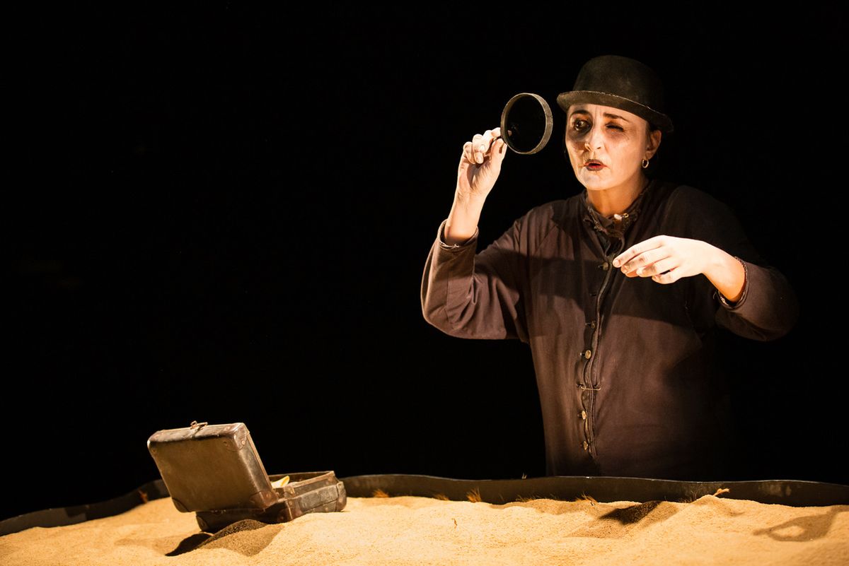 Spectacle "Qui sait ce que voit l'autruche dans le sable" | Compagnie La Pata Negra