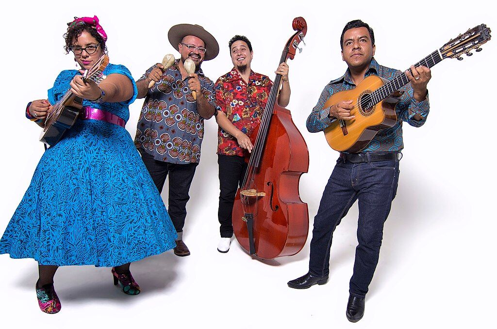 LA SANTA CECILIA EN ANN ARBOR