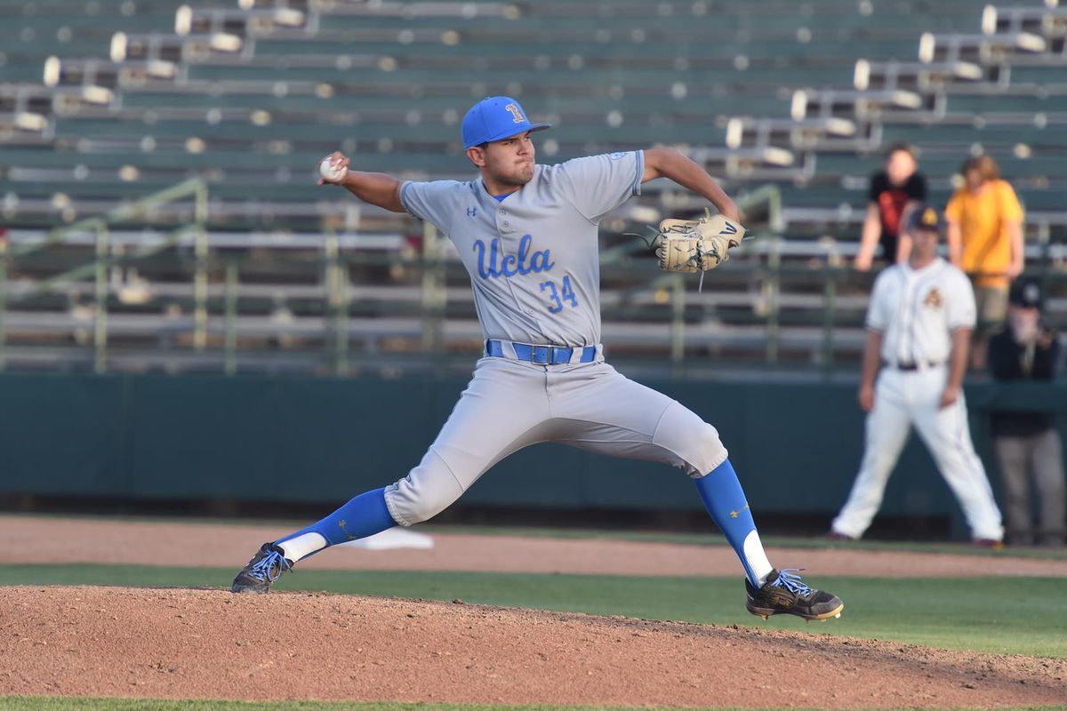 Long Beach State Dirtbags at UCLA Bruins Baseball at Jackie Robinson Stadium