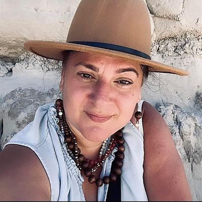 The Crafty Crow NM: Monica Villanueva Holmes