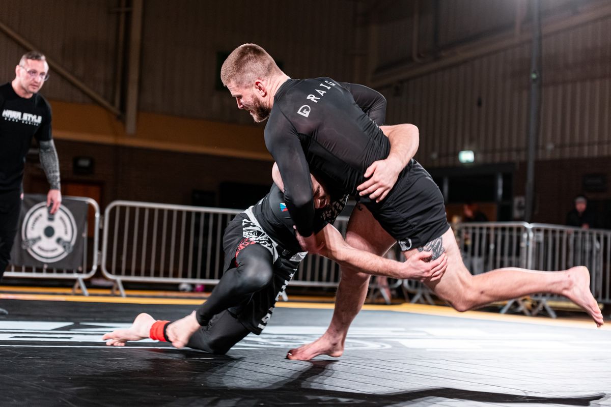 halfguard pro MMA