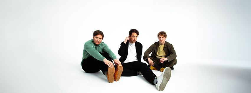 THE WOMBATS DJ SET- GRASS ISLAND 