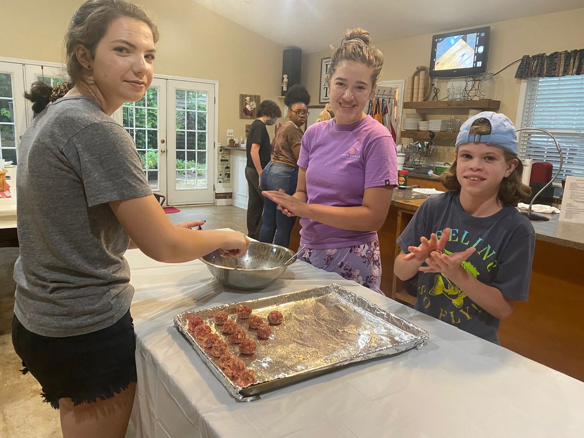 Junior Chef (Ages 12-16) Technique Class  "Soups & Salads"