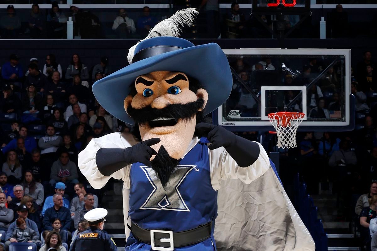 Xavier Musketeers at Marquette Golden Eagles Womens Volleyball at Al McGuire Center