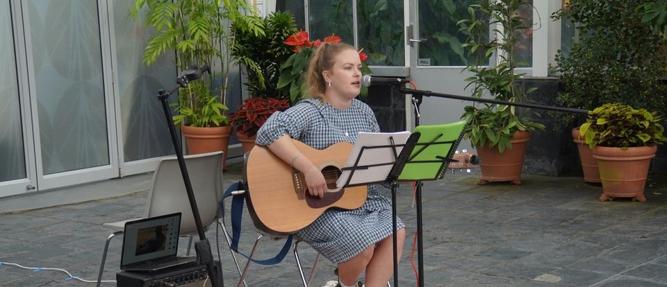 Music in the Begonia - Laura Cheetham