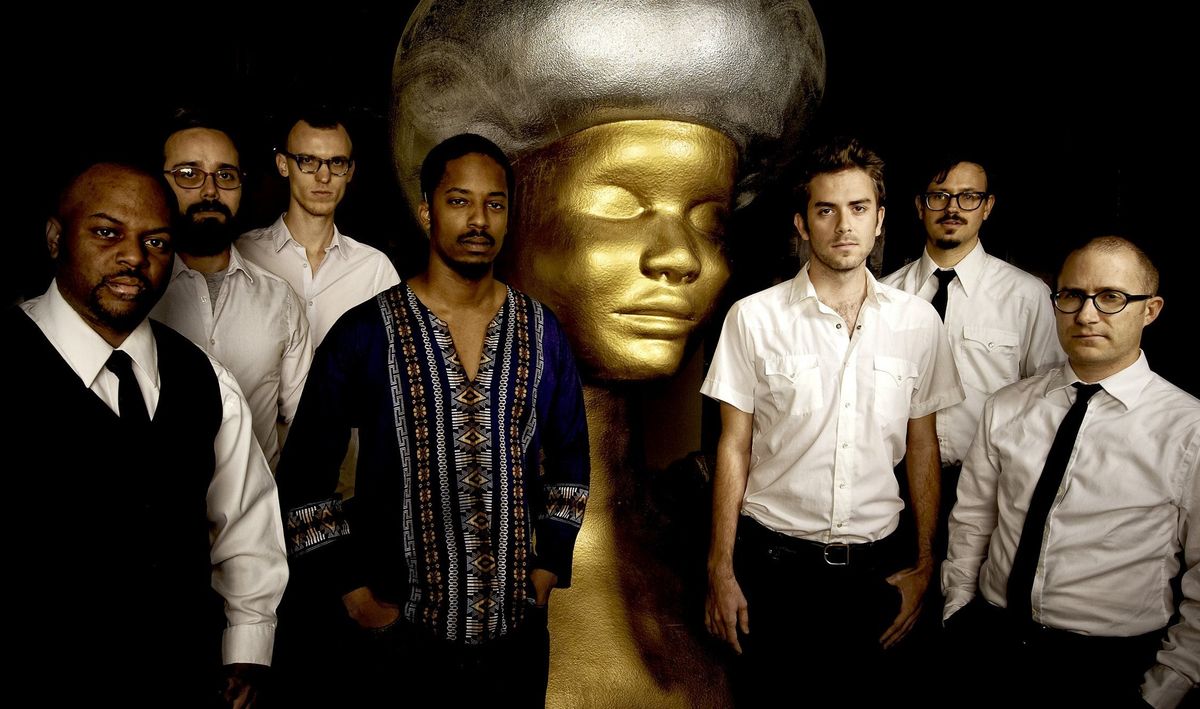 Black Joe Lewis & The Honeybears