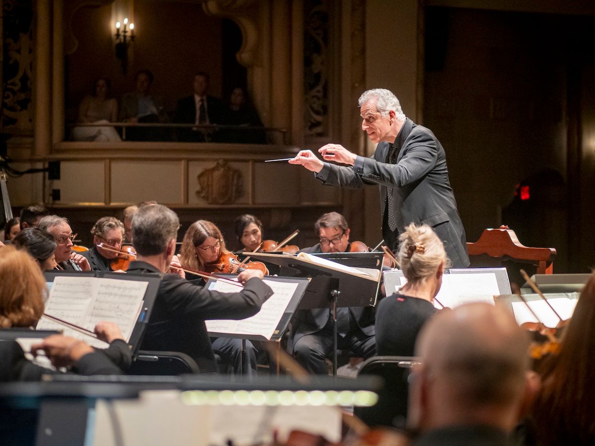 Santa Barbara Symphony: Nir Kabaretti - Bella Italia