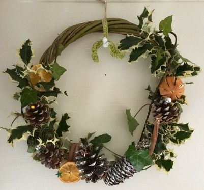 Christmas Willow Wreaths- The Retreat Staines