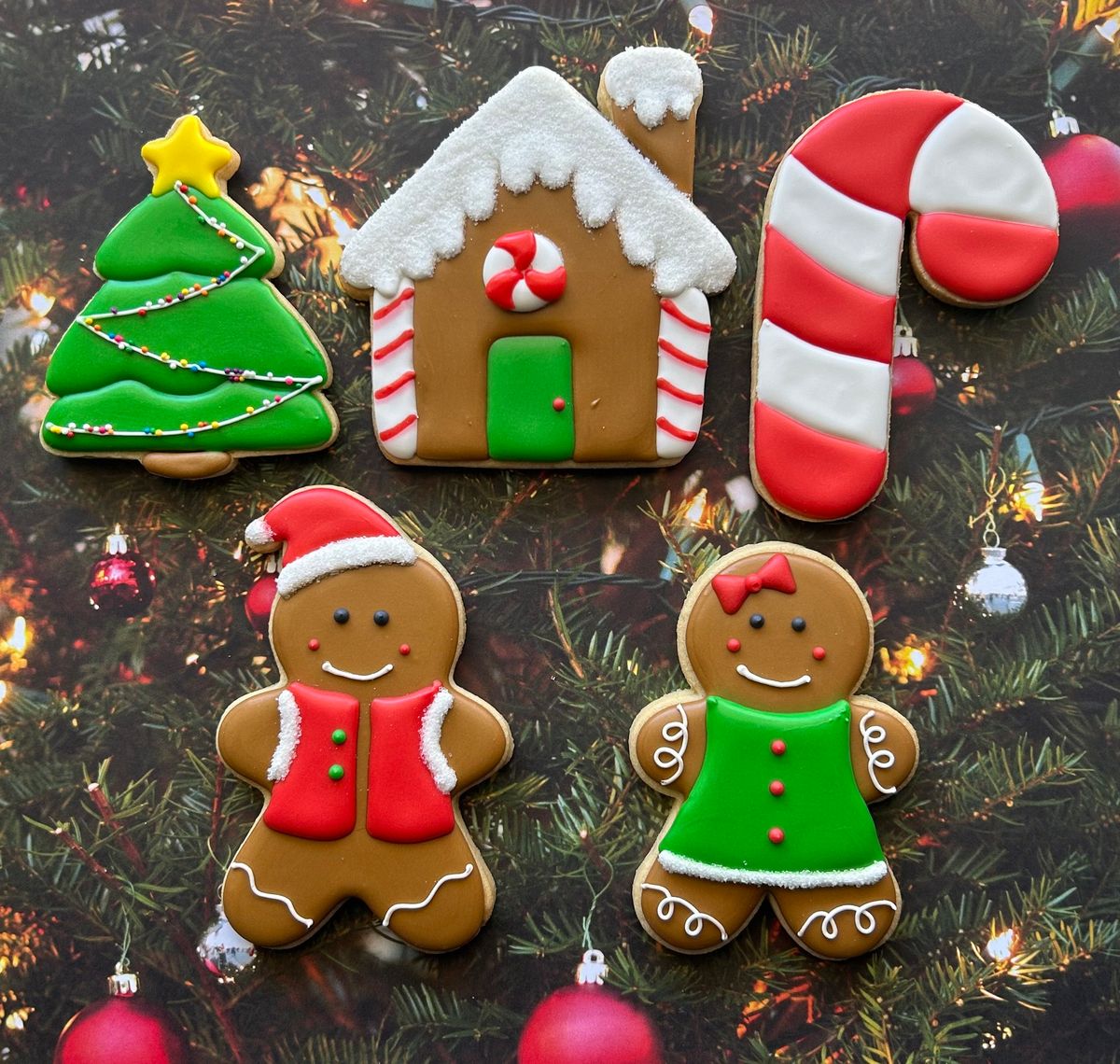 \ud83c\udf84 Christmas Cookie Decorating Class @ Deep Roots Distillery \ud83e\udd43 Registration Required \ud83c\udf9f\ufe0f