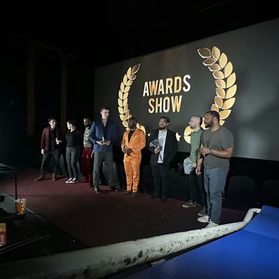 Harry L Michaels Jr and Jona De La Mor