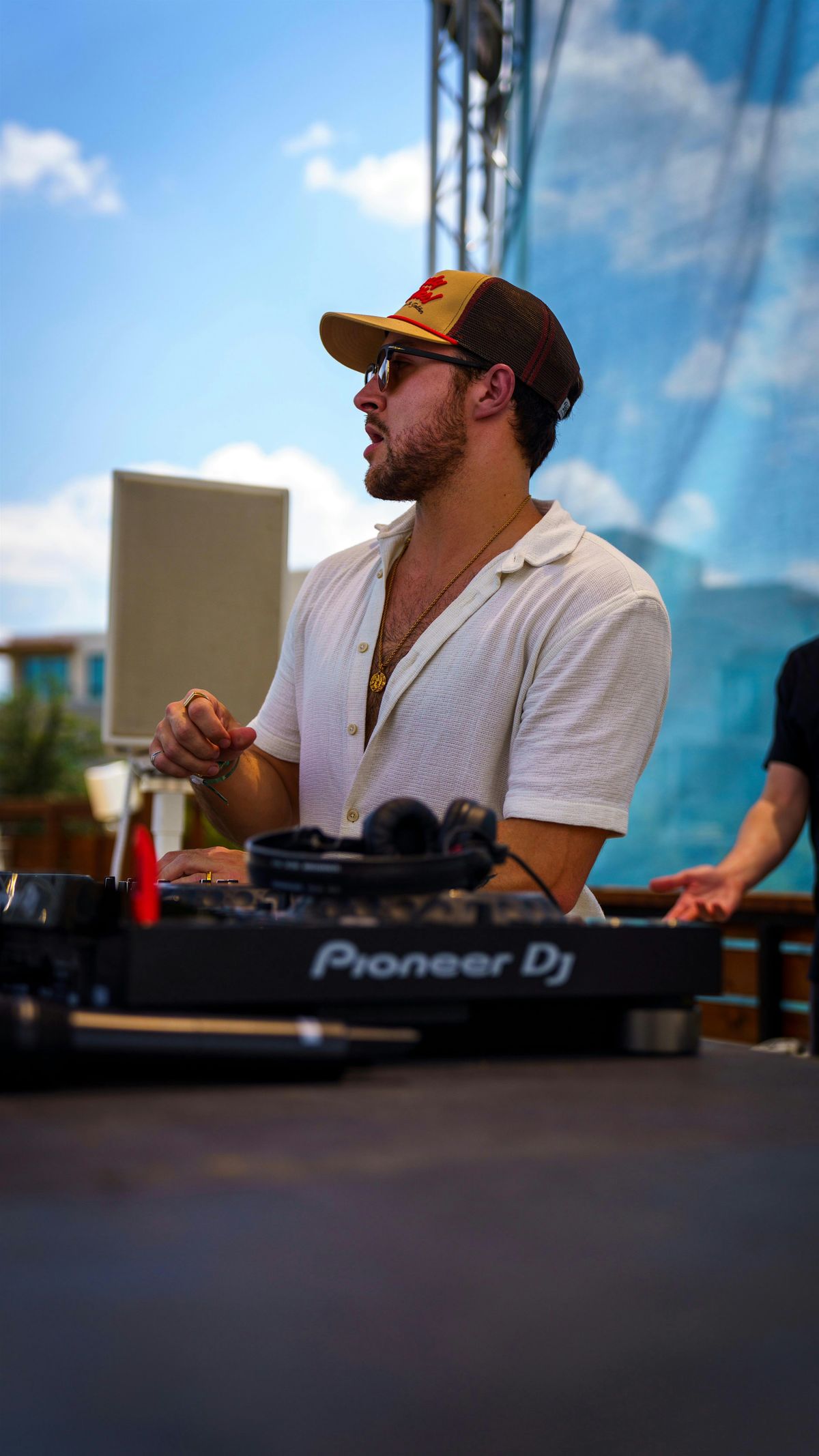 DJ Herzo X BFT The Grove