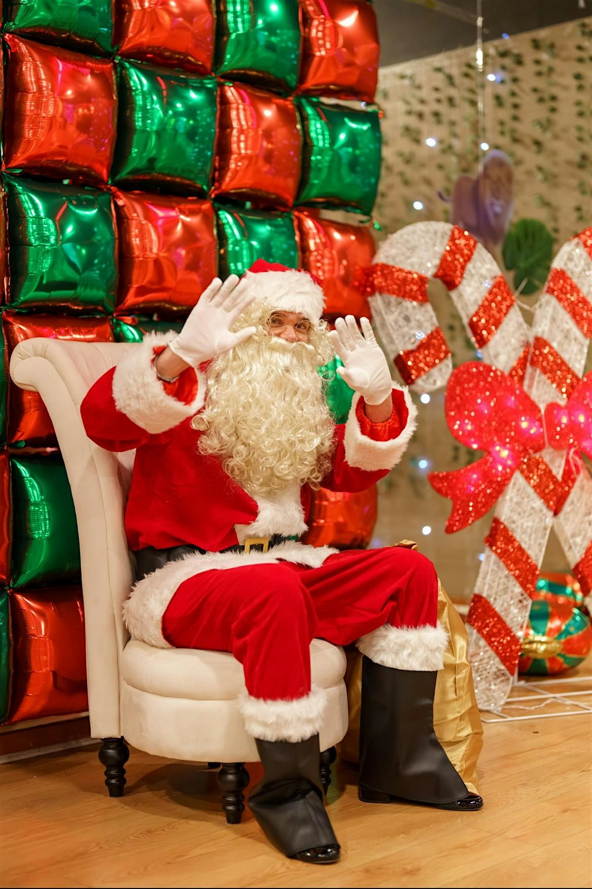 Santa\u2019s Christmas Party