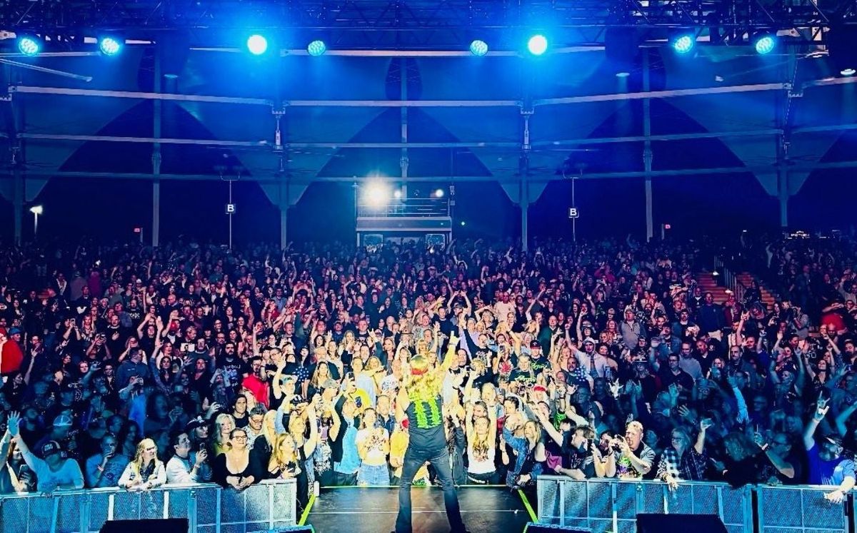 Bret Michaels at Hampton Beach Casino Ballroom