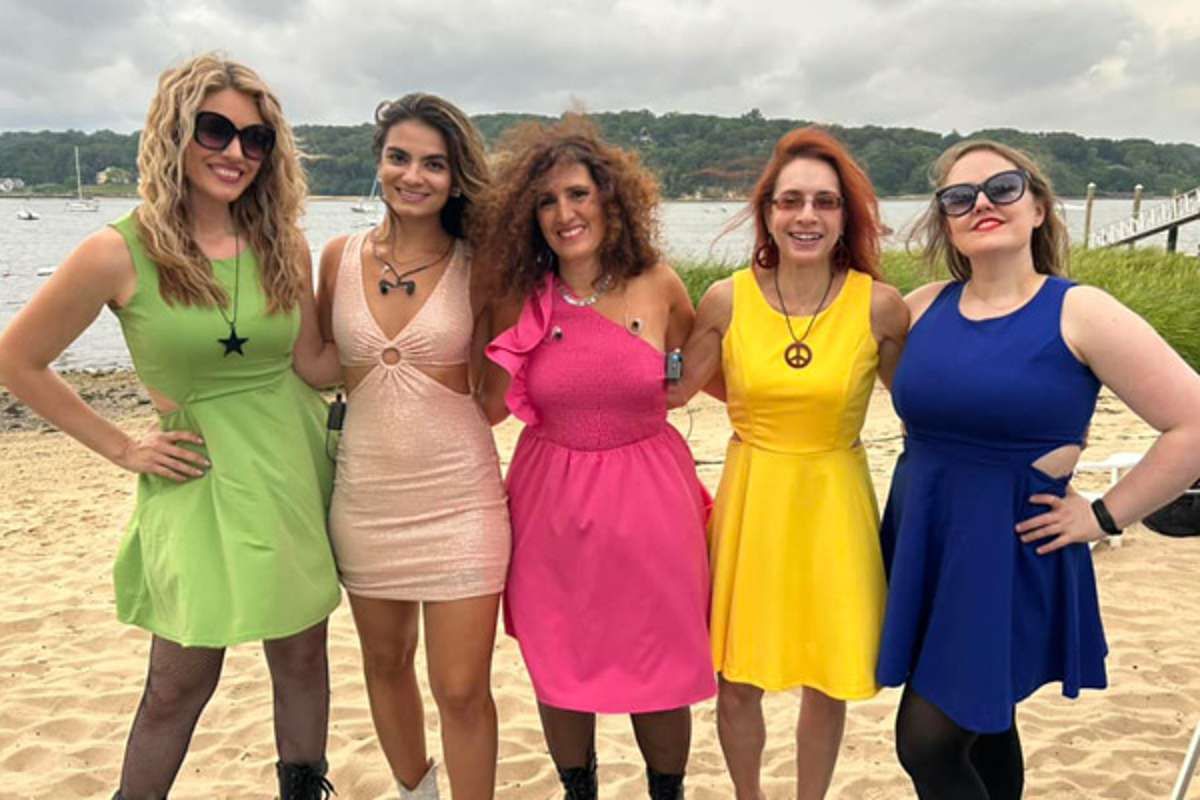 The BanGos - Tribute to The Bangles & GoGos