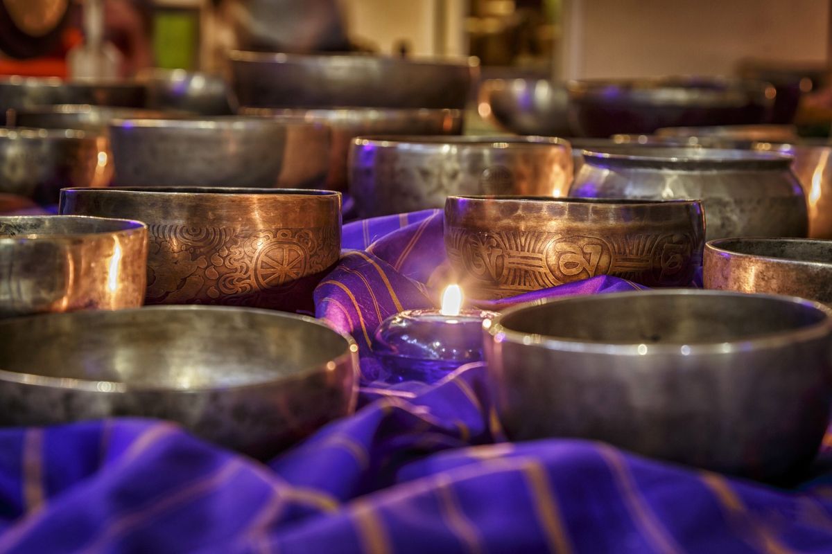 Silent Night: An Advent Singing Bowls Experience 