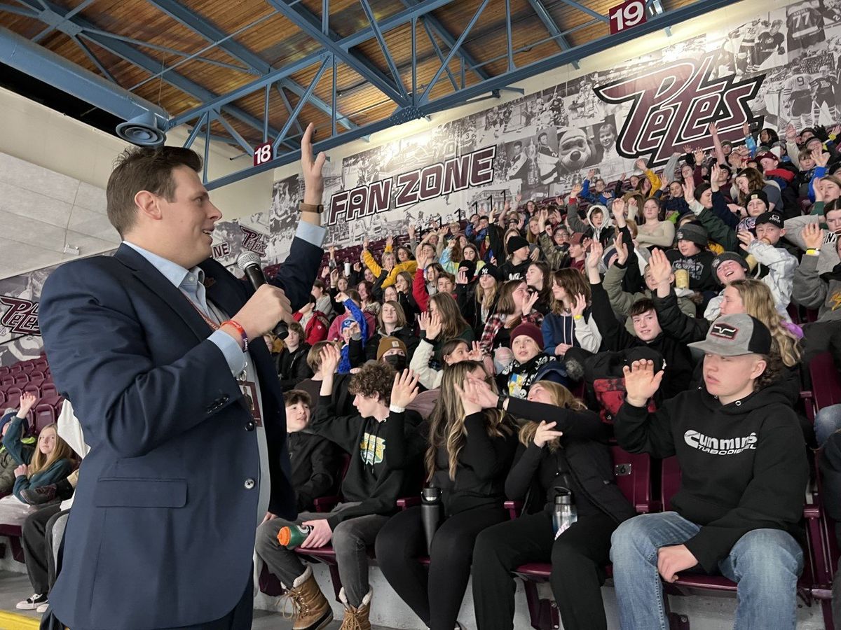 Kingston Frontenacs at Peterborough Petes at Peterborough Memorial Centre