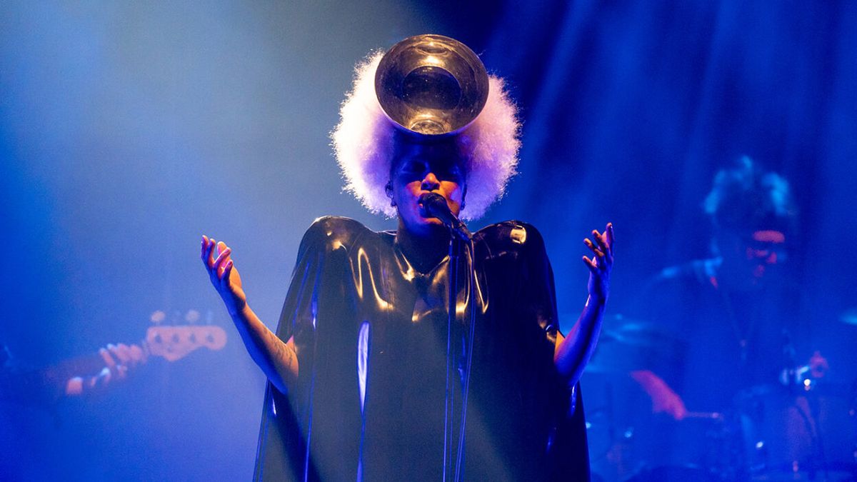 Lady Blackbird