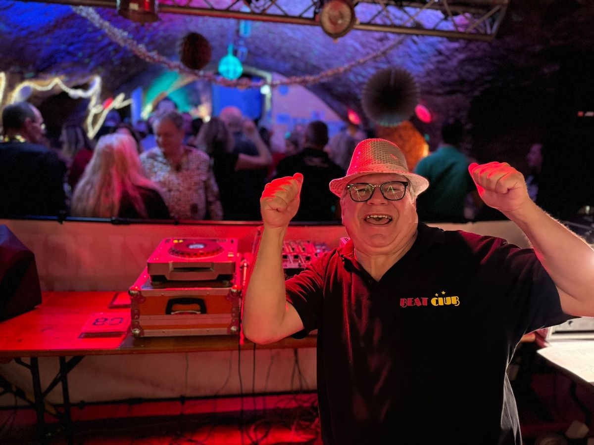 Revivalparty mit DJ Rockin\u2018 Rolf 