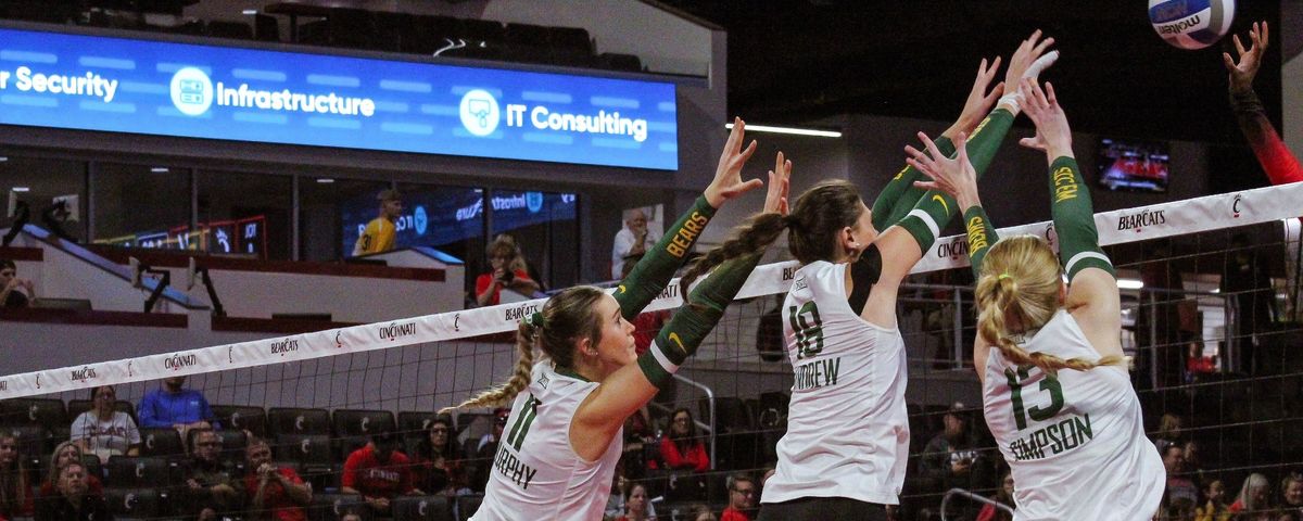 Cincinnati Bearcats at Baylor Bears Womens Volleyball