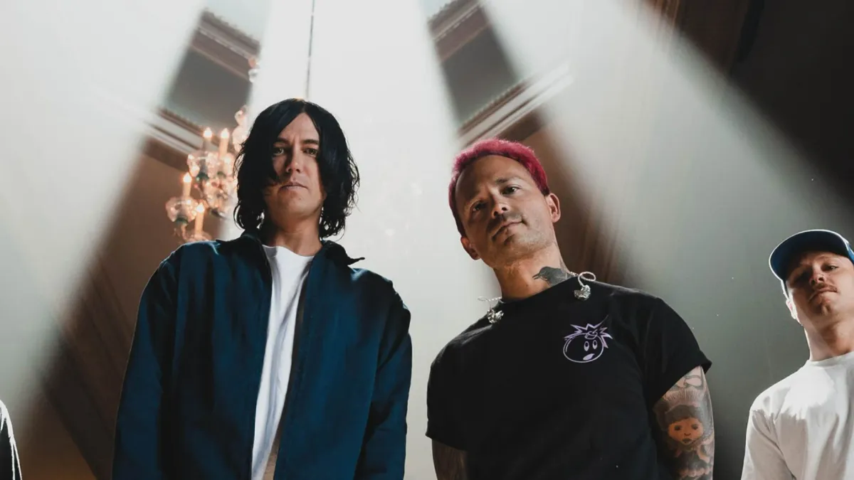 Sleeping With Sirens, Stand Atlantic, Heart to Gold in Grand Rapids