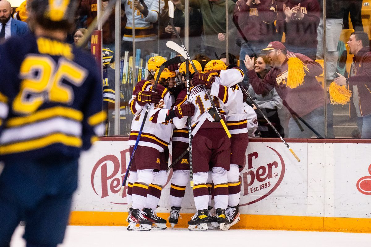 Minnesota Golden Gophers at Michigan Wolverines Mens Hockey