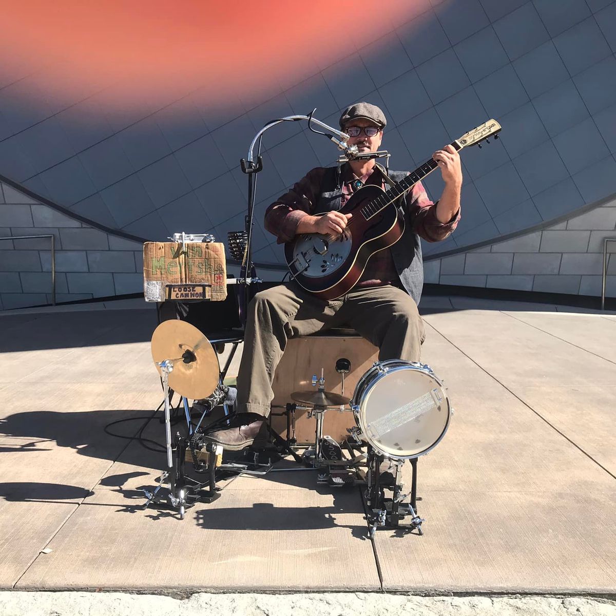 Van Mertsh the One Man Band @ The Taproom