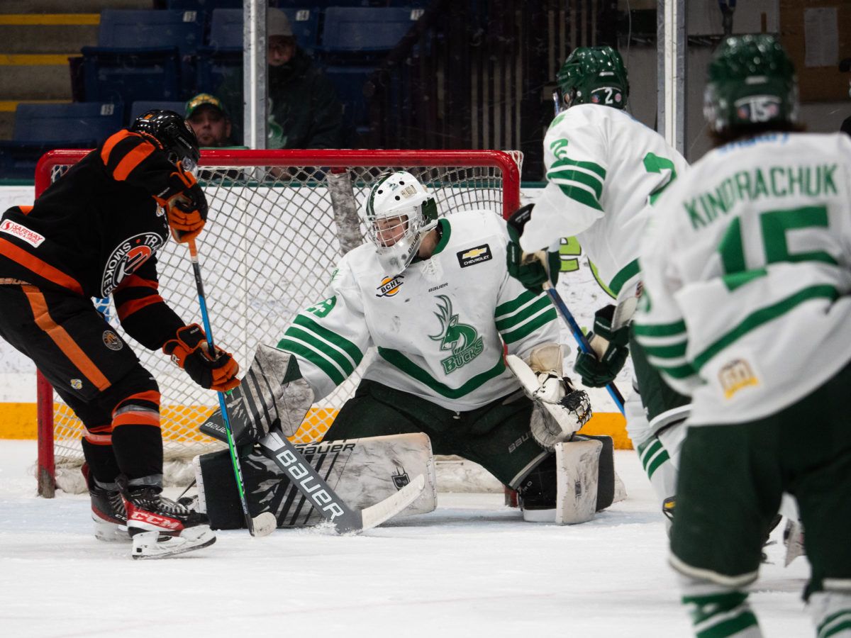 Cranbrook Bucks vs. Trail Smoke Eaters