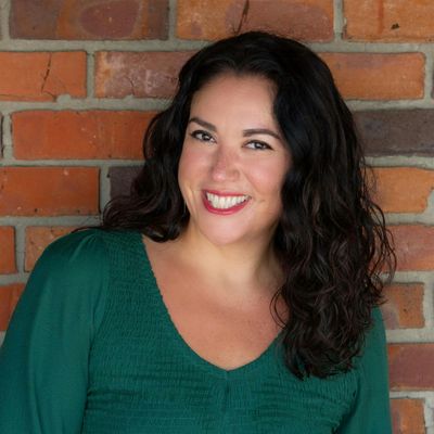 Nazira Sacasa | School of Wild Feminine Embodiment