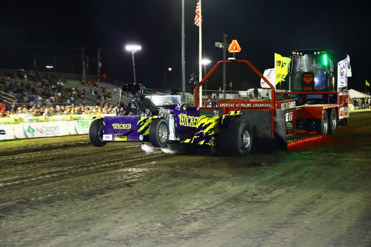 Tractor & Truck Pull