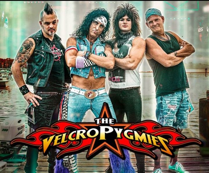 The Velcro Pygmies w\/ Chase Skinner - Headliners Music Hall (Louisville, KY)