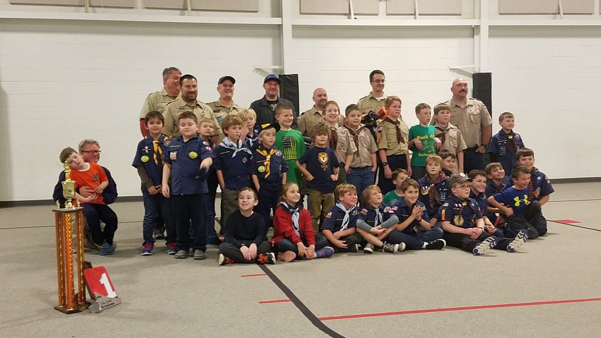 November Dine Out at Hog Heaven for Cub Scout Pack 400