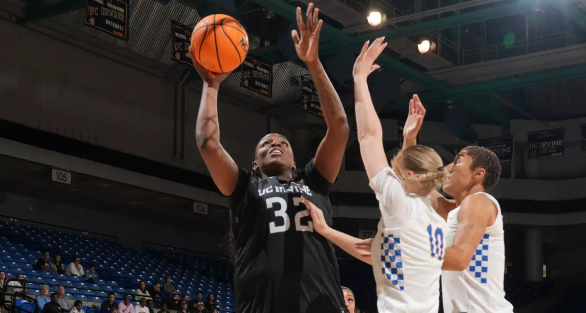 Parking UC Irvine Anteaters at New Mexico State Aggies Womens Basketball