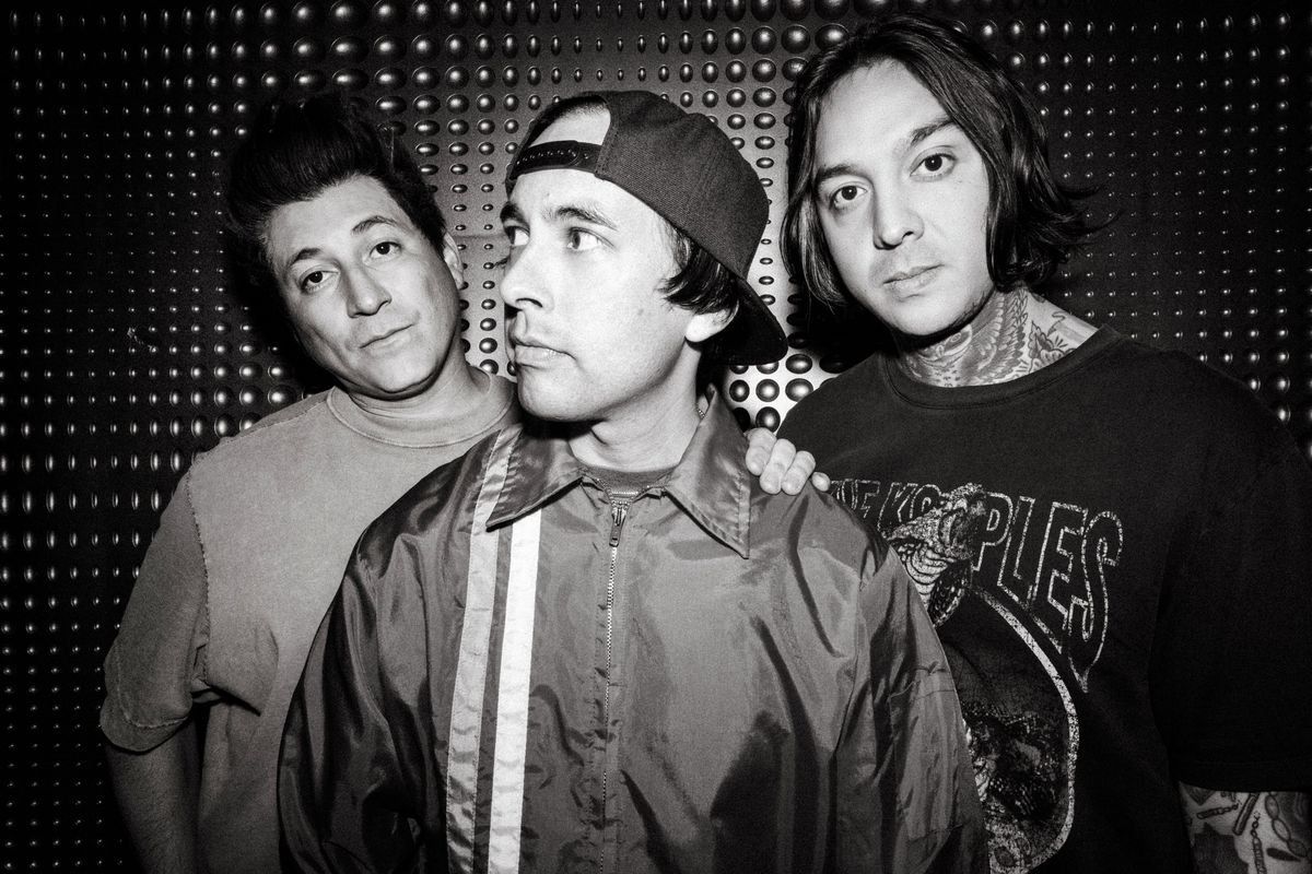 Pierce The Veil - I Can\u2019t Hear You World Tour - D\u00fcsseldorf, Mitsubishi Electric Halle