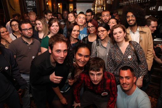 Soir\u00e9e Erasmus students Paris - Enjoy a Pubsurfing party concept